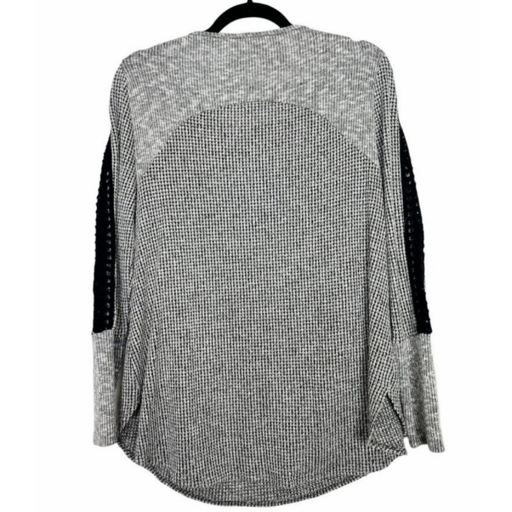 SOLD ~Soft Surroundings Thermal Top Women Large Bailey Cutout Detail on Sleeve L - Picture 3 of 6
